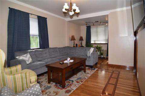 289 9th Ave, Woonsocket, RI 02895 photo 12