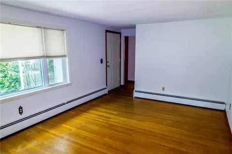 42 Becker St, Warwick, RI 02886 photo 10