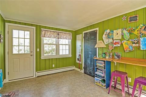 10 Laurel Ln, Warren, RI 02885 photo 18