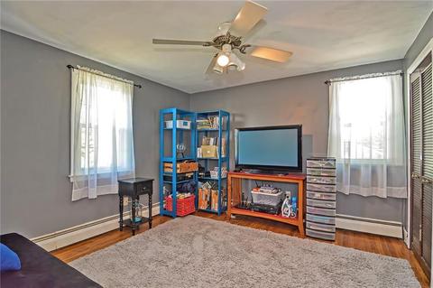 10 Laurel Ln, Warren, RI 02885 photo 24