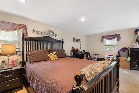 108 Darrow Dr, Warwick, RI 02886 photo 9