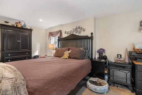 108 Darrow Dr, Warwick, RI 02886 photo 8