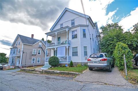 35 Kindergarten St, Woonsocket, RI 02895 photo 1