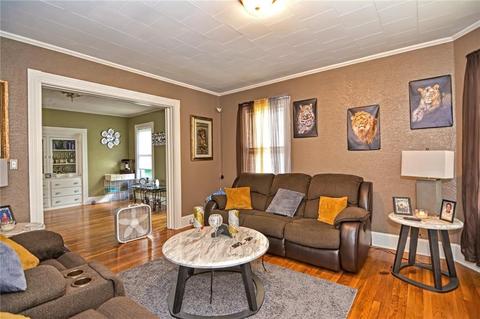 35 Kindergarten St, Woonsocket, RI 02895 photo 10