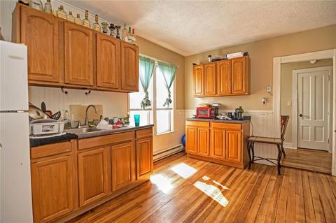35 Kindergarten St, Woonsocket, RI 02895 photo 18