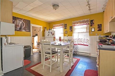 35 Kindergarten St, Woonsocket, RI 02895 photo 12