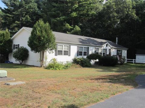 3 Darius Ln, Coventry, RI 02816 photo 2