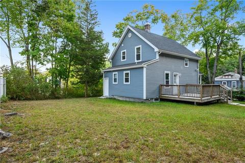557 Coe St, Woonsocket, RI 02895 photo 21