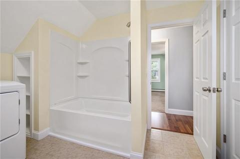 557 Coe St, Woonsocket, RI 02895 photo 14