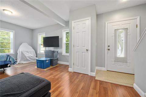 557 Coe St, Woonsocket, RI 02895 photo 3