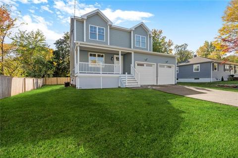 22 Waldron Ave, Warwick, RI 02888 photo 2