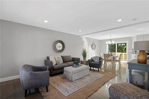 22 Waldron Ave, Warwick, RI 02888 photo 9