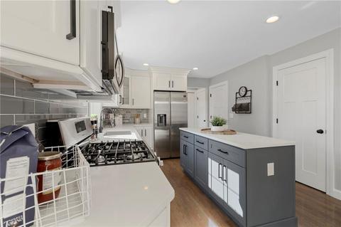 22 Waldron Ave, Warwick, RI 02888 photo 16