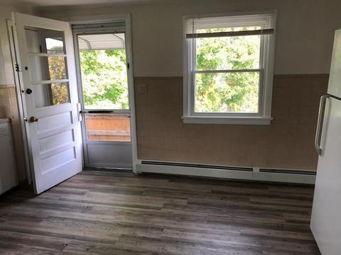 90 Oak St, Westerly, RI 02891 photo 17
