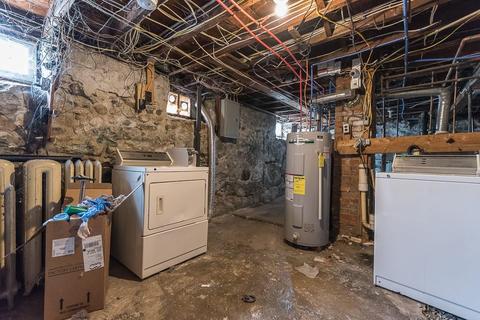 83 Temple St, Woonsocket, RI 02895 photo 26