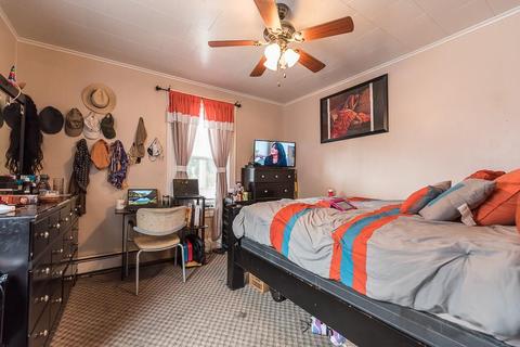 83 Temple St, Woonsocket, RI 02895 photo 17