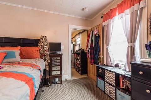 83 Temple St, Woonsocket, RI 02895 photo 18