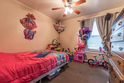 83 Temple St, Woonsocket, RI 02895 photo 13