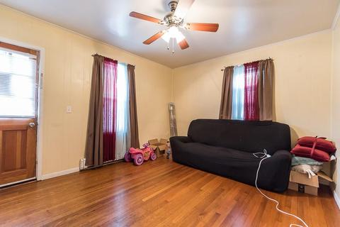 83 Temple St, Woonsocket, RI 02895 photo 15