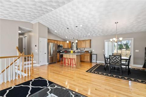 146 E Shore Dr, Coventry, RI 02816 photo 14