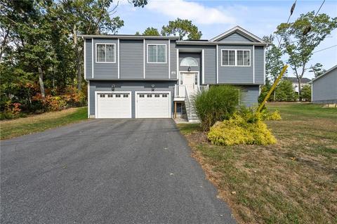 146 E Shore Dr, Coventry, RI 02816 photo 2