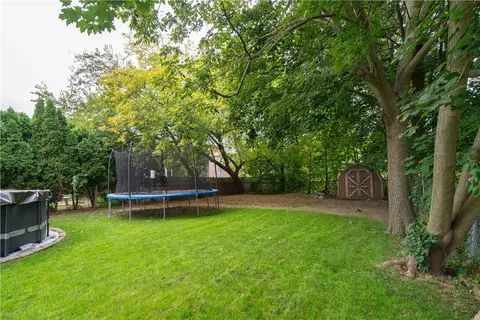 407 Orchard St, Woonsocket, RI 02895 photo 25