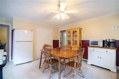 407 Orchard St, Woonsocket, RI 02895 photo 13