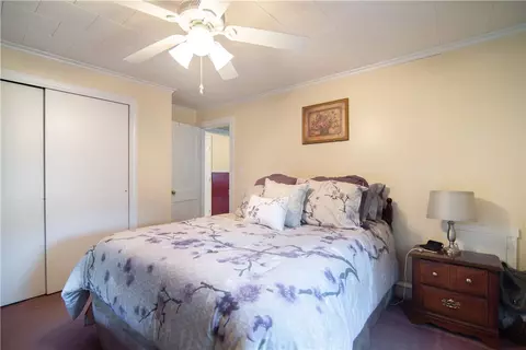 407 Orchard St, Woonsocket, RI 02895 photo 15