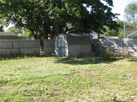 75 Payton Ave, Warwick, RI 02889 photo 32