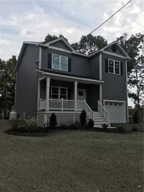 3 Eagle Dr, Cumberland, RI 02864 photo 2