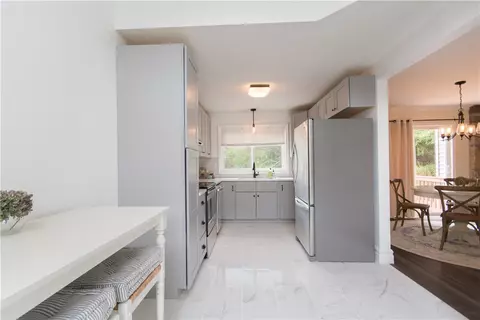 19 Valley Dr, Westerly, RI 02891 photo 13