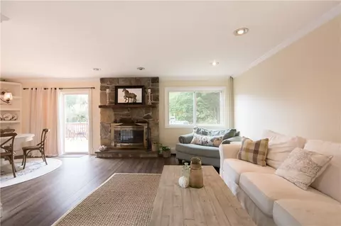 19 Valley Dr, Westerly, RI 02891 photo 28