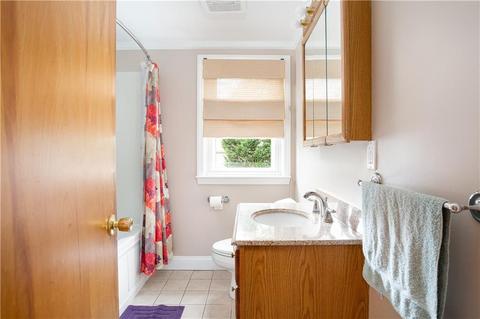 75 Ithica St, Warwick, RI 02889 photo 19