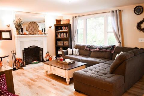 9 S County Trl, Exeter, RI 02822 photo 18