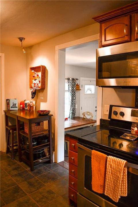 9 S County Trl, Exeter, RI 02822 photo 8