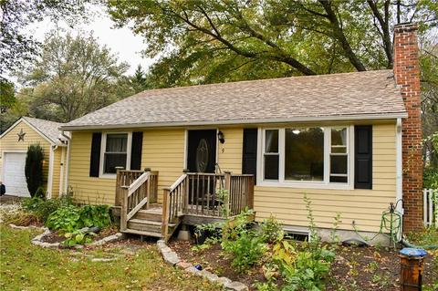 9 S County Trl, Exeter, RI 02822 photo 3