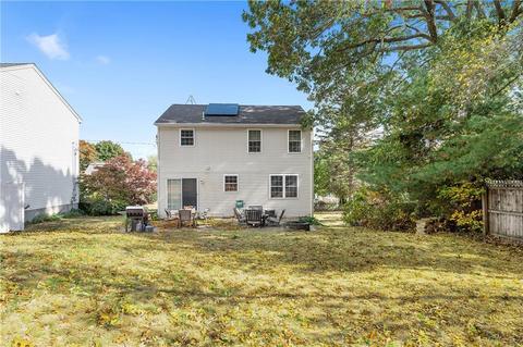86 Beacon Ave, Woonsocket, RI 02895 photo 29