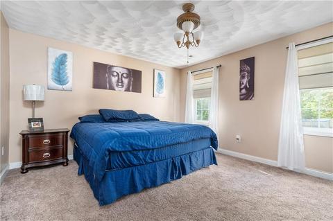 86 Beacon Ave, Woonsocket, RI 02895 photo 18