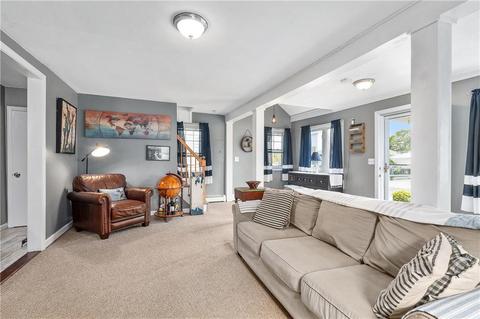 23 Curtis St, Warwick, RI 02889 photo 11