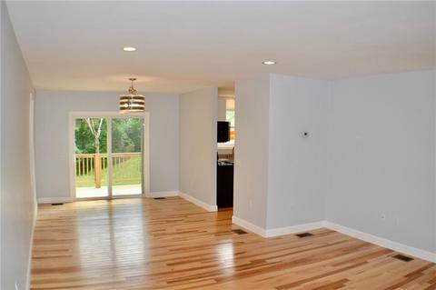 44 Roberge Ave, Woonsocket, RI 02895 photo 9