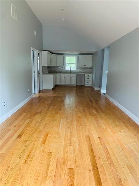 5 Cambridge Ave, Warwick, RI 02889 photo 5