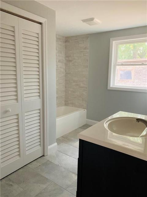 5 Cambridge Ave, Warwick, RI 02889 photo 9