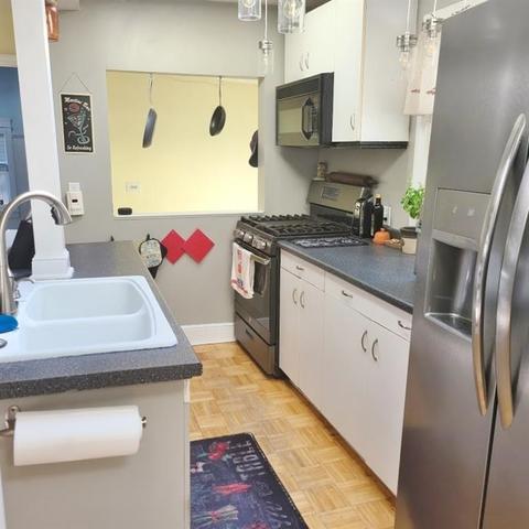 87 Vohlander St, Warwick, RI 02889 photo 3