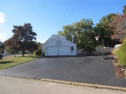 1445 Main St, Coventry, RI 02816 photo 6