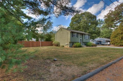 14 Alexandre Rd, Coventry, RI 02816 photo 2
