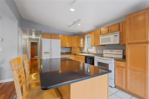 130 Tucker St, Glocester, RI 02814 photo 14