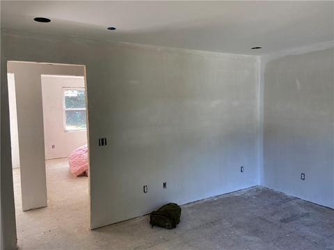 27 Founder Ave, Warwick, RI 02886 photo 10