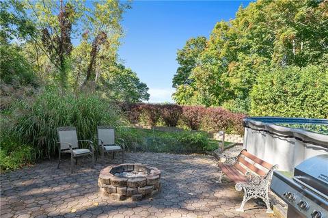 63 Viva Way, Woonsocket, RI 02895 photo 33