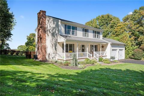 63 Viva Way, Woonsocket, RI 02895 photo 5