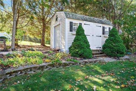 63 Viva Way, Woonsocket, RI 02895 photo 40